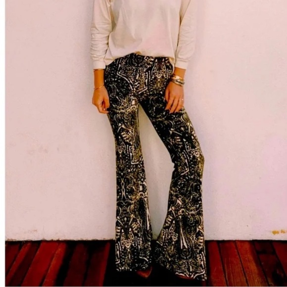Free People Novella Royale Janis Bell Bottom Flare Velvet Pants NWT - Picture 7 of 10